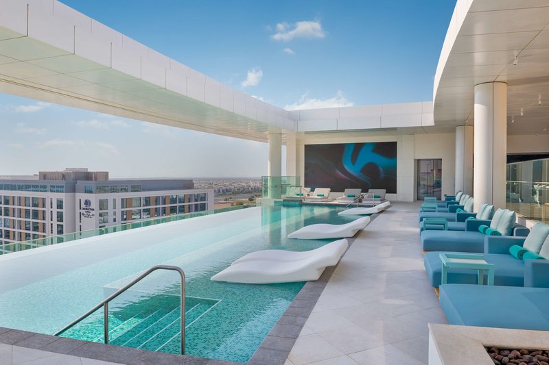 The WB Abu Dhabi, Curio Collection by Hilton 4