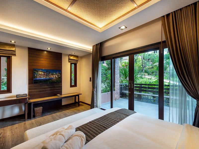 Nirvana Beach Resort & Spa 1