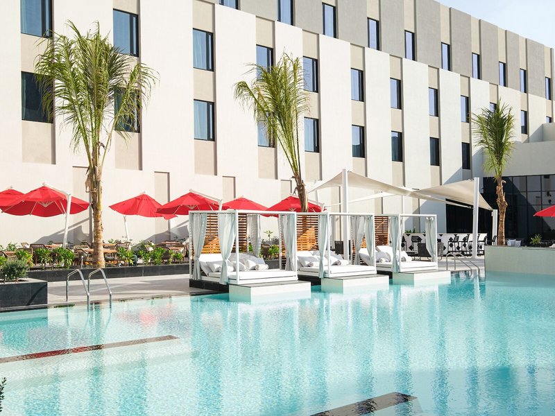 Maani Muscat Hotel & Suites 5