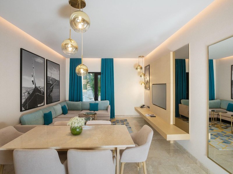 Maani Muscat Hotel & Suites 20
