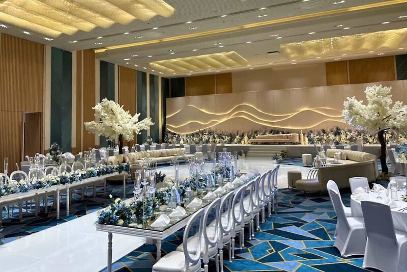 Maani Muscat Hotel & Suites 15