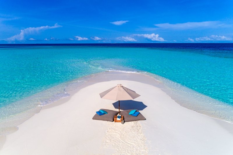 Sheraton Maldives Full Moon Resort & Spa 11