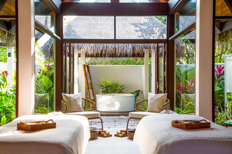 Sheraton Maldives Full Moon Resort & Spa 23