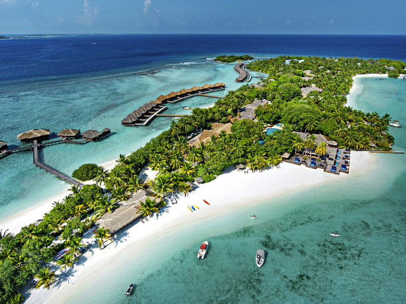 Sheraton Maldives Full Moon Resort & Spa 1