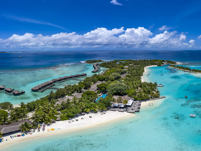 Sheraton Maldives Full Moon Resort & Spa 2