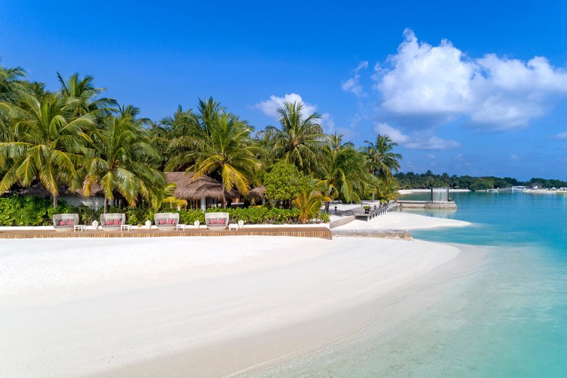 Sheraton Maldives Full Moon Resort & Spa 12