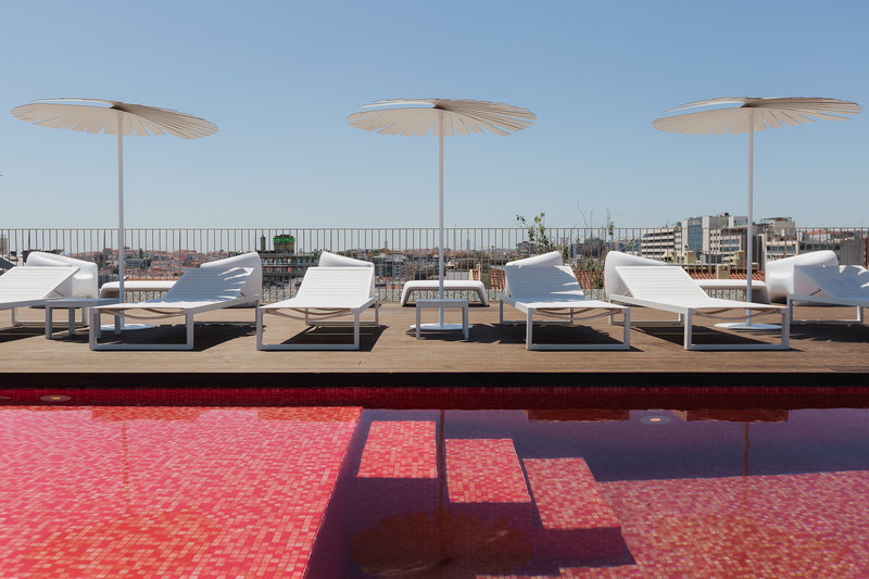 Lumen Hotel & The Lisbon Light Show 6