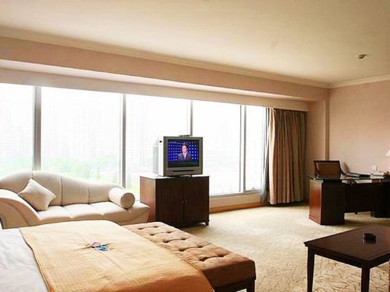 Beijing North Star Continental Grand Hotel 33 - Room Example