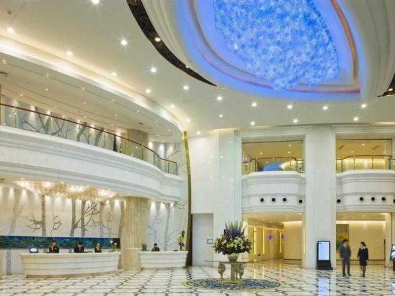Hotel Pullman Shanghai Skyway 10