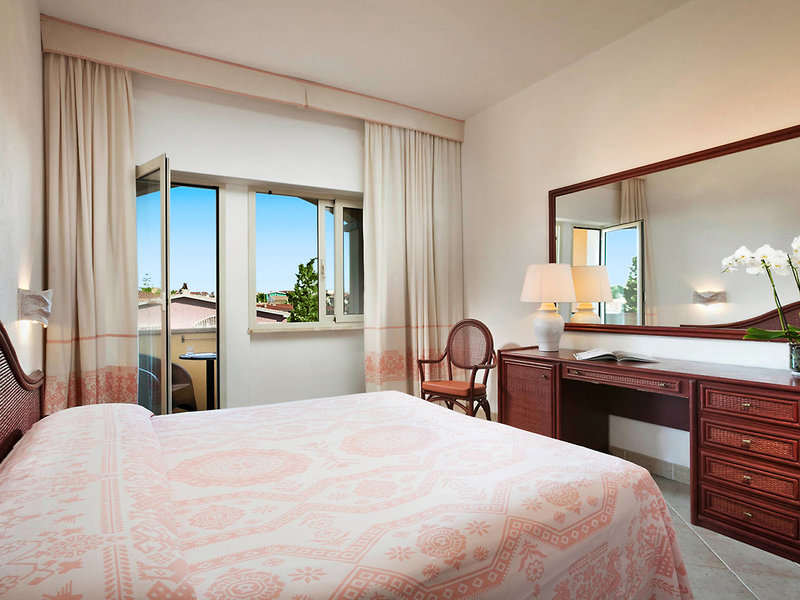 Gabbiano Azzurro Hotel & Suites 10