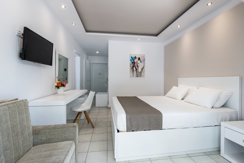 Gaia Royal Hotel 18