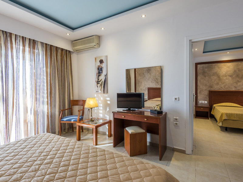 Gaia Royal Hotel 26