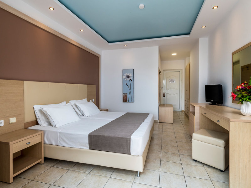 Gaia Royal Hotel 27