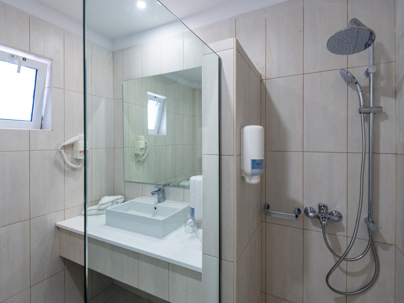 Gaia Royal Hotel 36