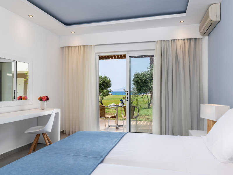 Gaia Royal Hotel 41