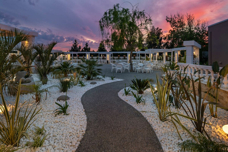 Gaia Royal Hotel 15