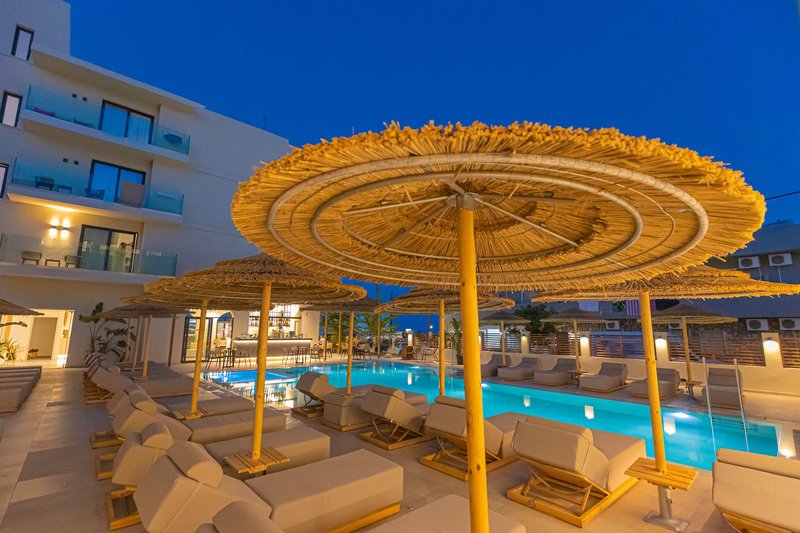 Cabana Blu Hotel & Suites 7