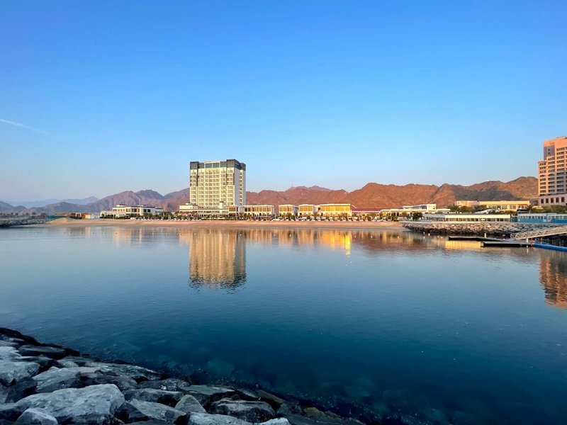 Mirage Bab Al Bahr Beach Hotel 3