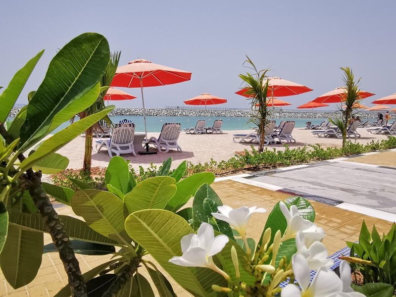 Mirage Bab Al Bahr Beach Hotel 10