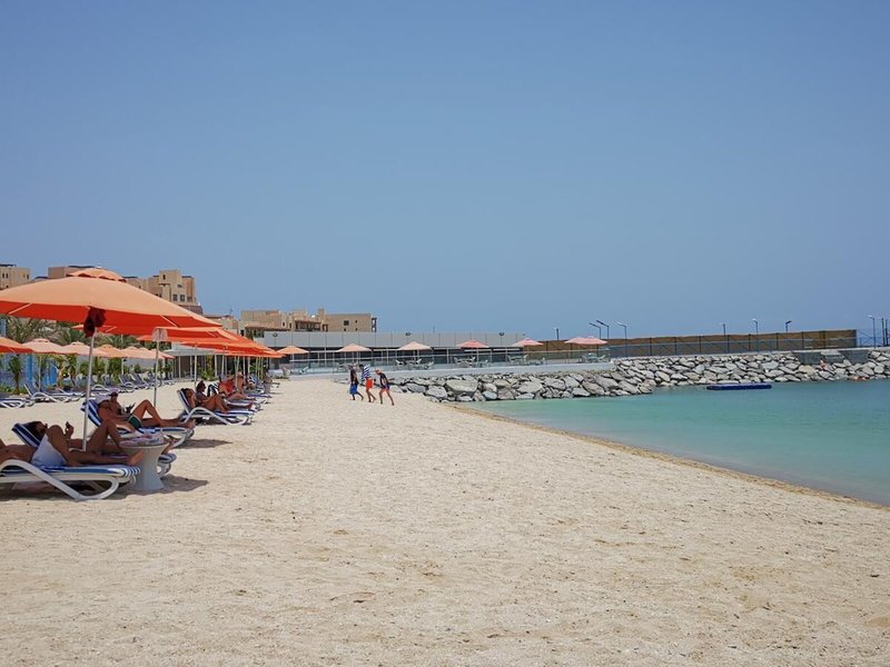 Mirage Bab Al Bahr Beach Hotel 12