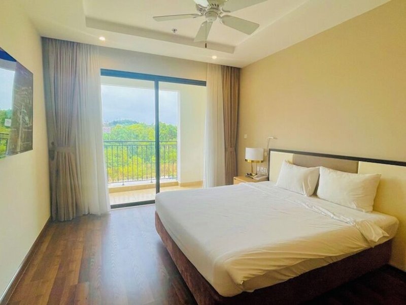 Vinholidays Fiesta Phu Quoc 19
