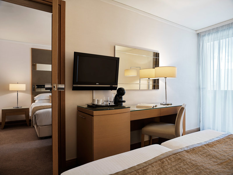 Galaxy Hotel 3