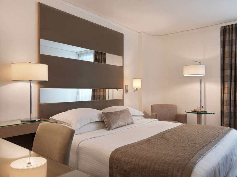 Galaxy Hotel 4