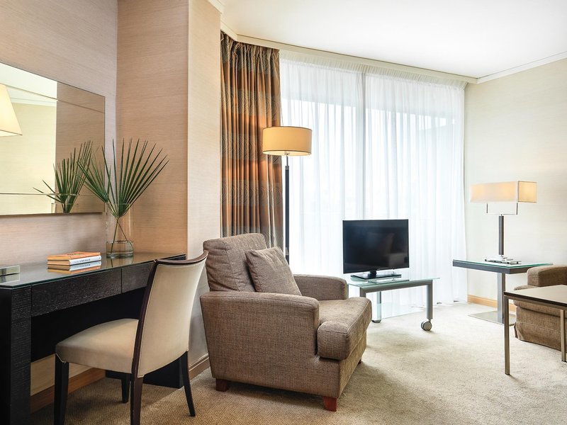 Galaxy Hotel 15