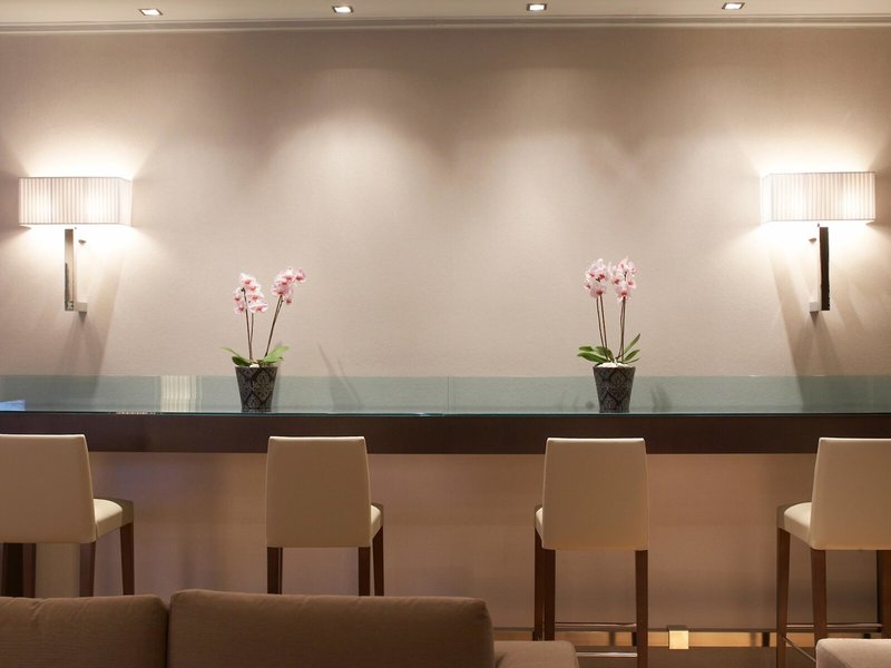 Galaxy Hotel 12