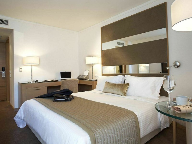 Galaxy Hotel 18