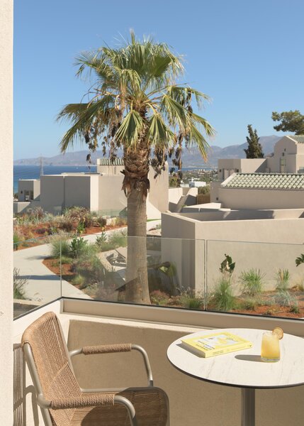 Galaxy Suites Boutique Resort 8