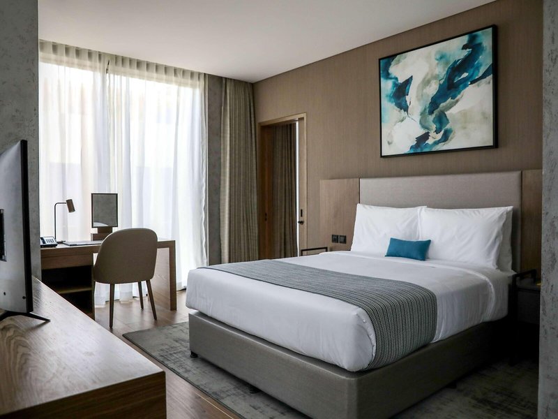 Mercure Dubai Gold District 32
