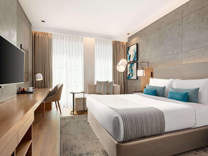 Mercure Dubai Gold District 40