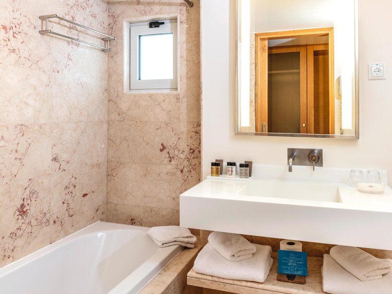 Lindos Mare Seaside Hotel 44