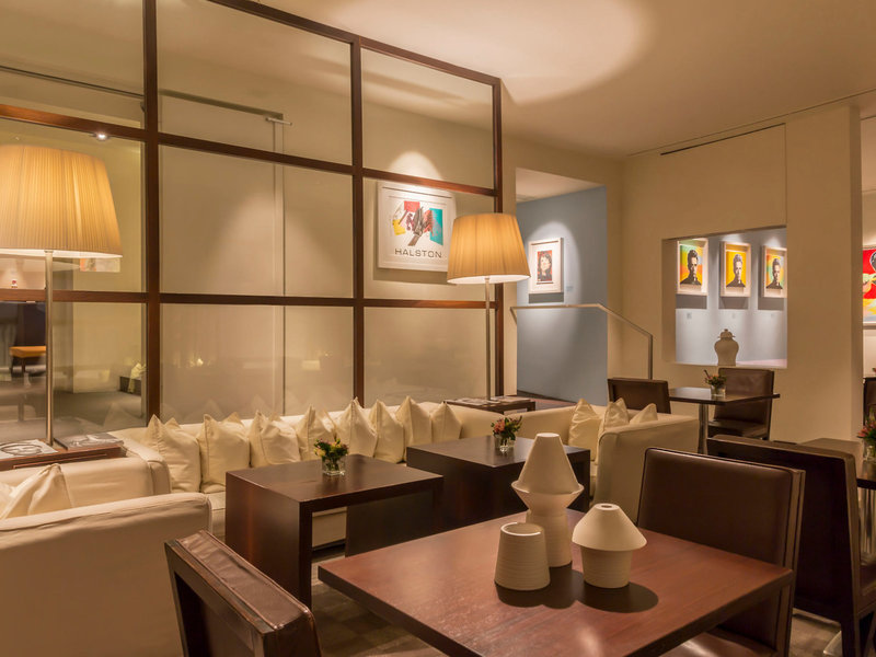 Gallery Hotel Art 8
