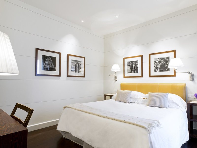 Gallery Hotel Art 20
