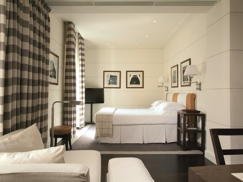 Gallery Hotel Art 21