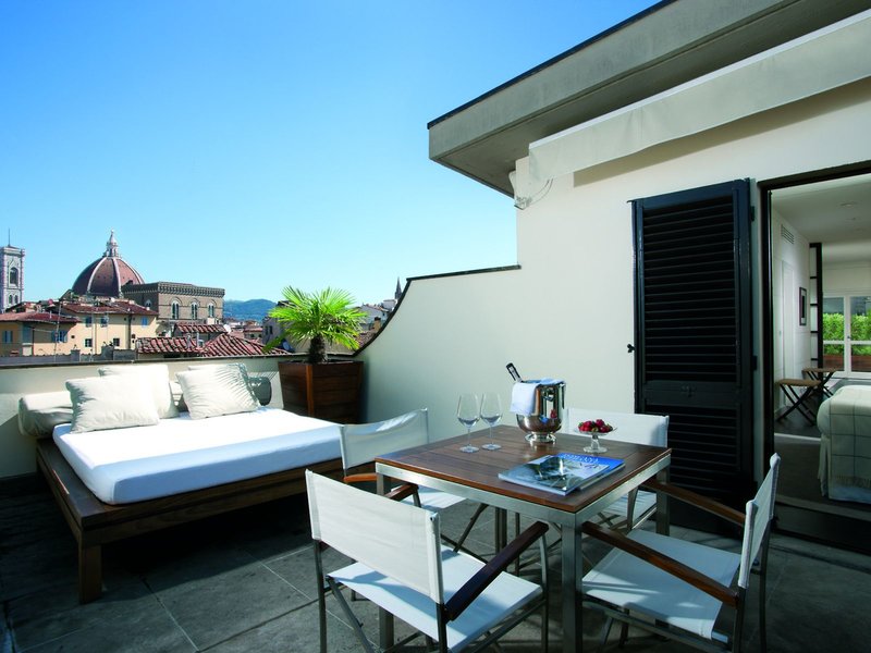 Gallery Hotel Art 24