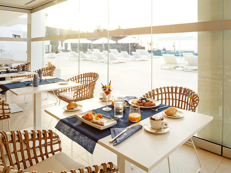 Royal Marina Suites 4