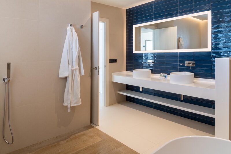 Royal Marina Suites 22