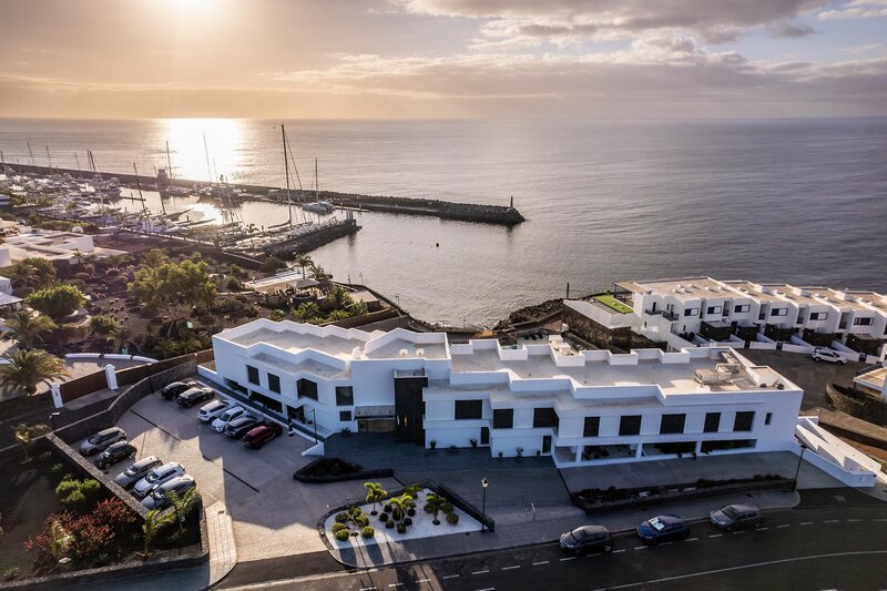Royal Marina Suites 38