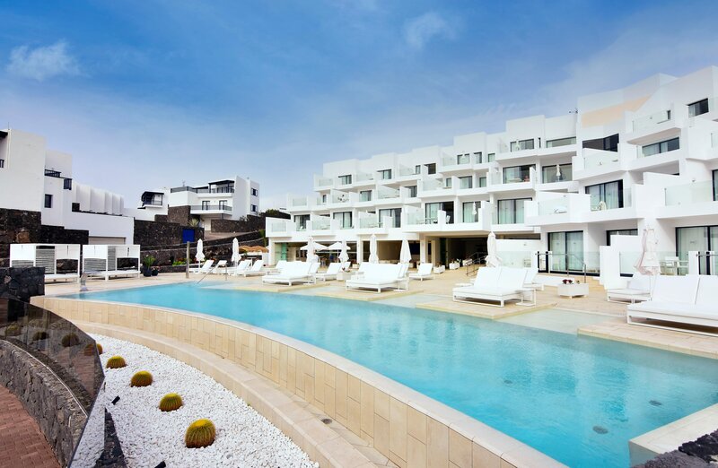 Royal Marina Suites 43