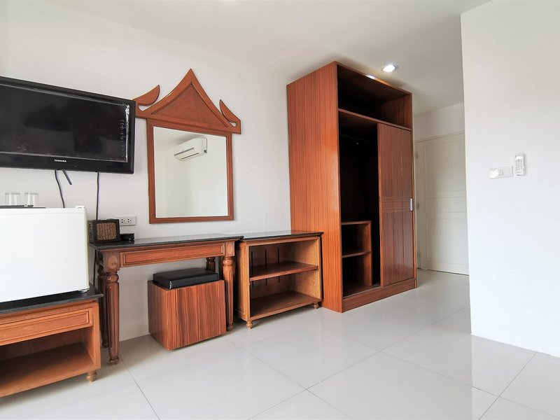 Sure Guesthouse 14