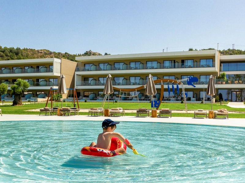 Ammoa Luxury Hotel & Spa Resort 6