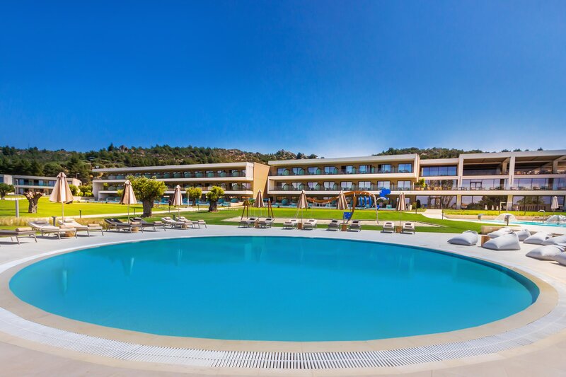 Ammoa Luxury Hotel & Spa Resort 7
