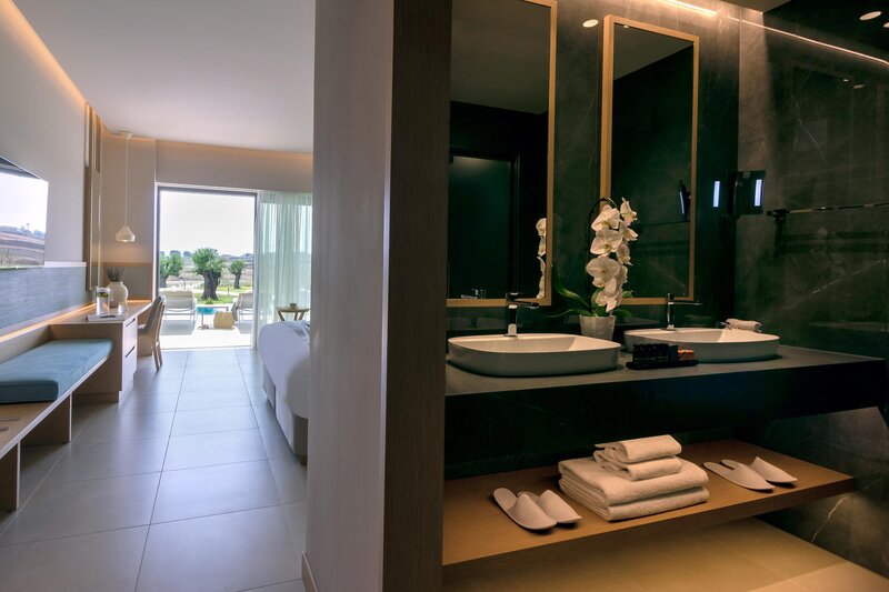 Ammoa Luxury Hotel & Spa Resort 41