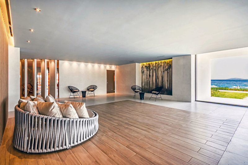 Ammoa Luxury Hotel & Spa Resort 22