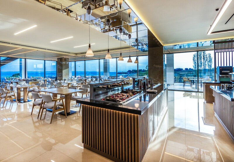 Ammoa Luxury Hotel & Spa Resort 8