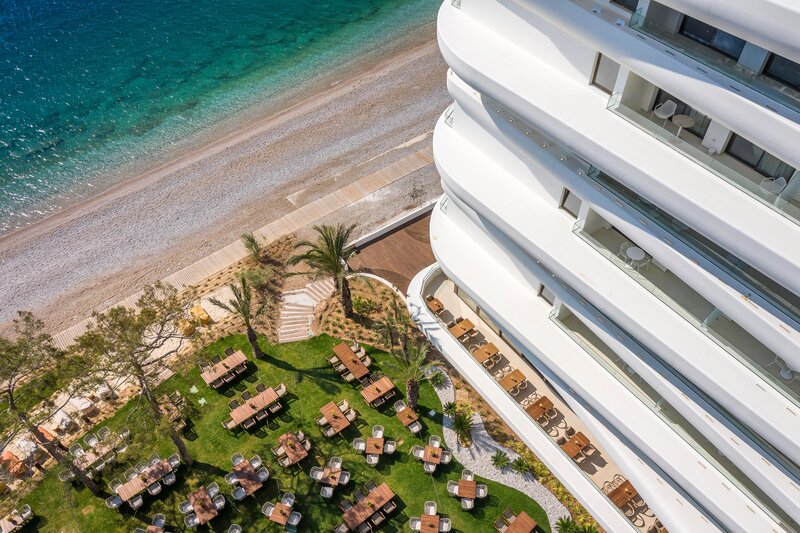 Isla Brown Corinthia 59