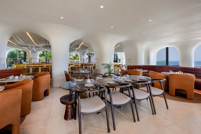 Isla Brown Corinthia 86